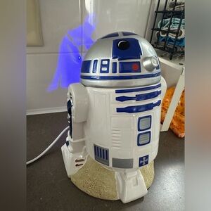 Scentsy R2D2 warmer